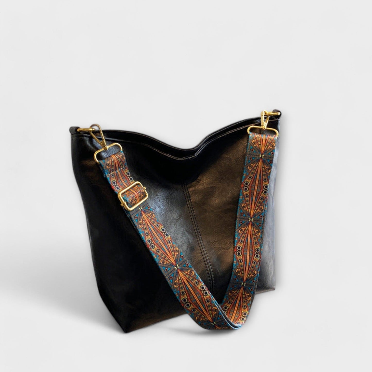 Barbara's Bags - Elegant Vintage Handbag