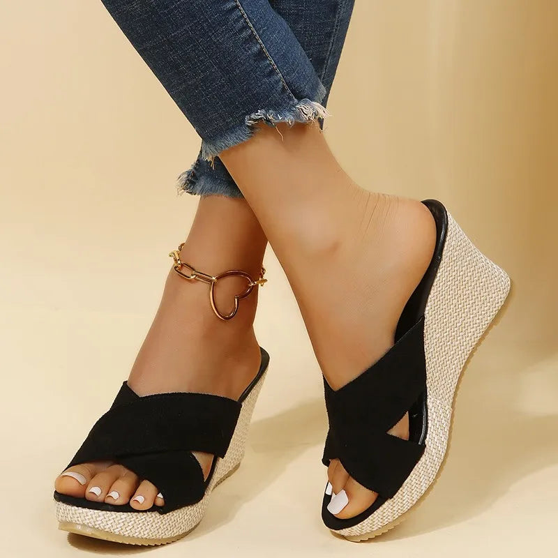 Lillian™ | Chic Cross-Strap Sandals