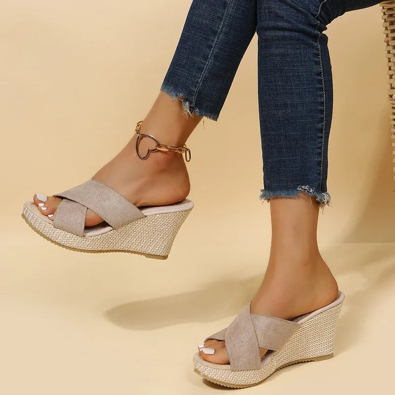 Lillian™ | Chic Cross-Strap Sandals