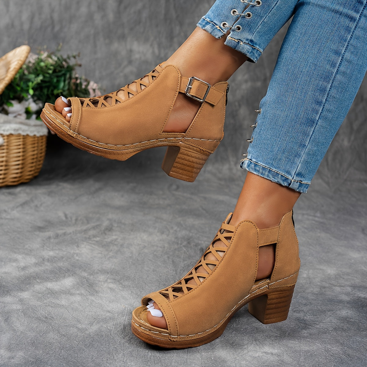 Alice™ | Lattice-Heel Sandals